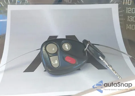 2004 Buick Lesabre Custom z USA, uszkodzony, nr VIN 1G4HP52K74U137649